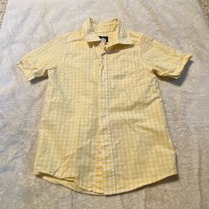 Boys Place size 5/6 yellow plaid short sleeve button up dress shirt